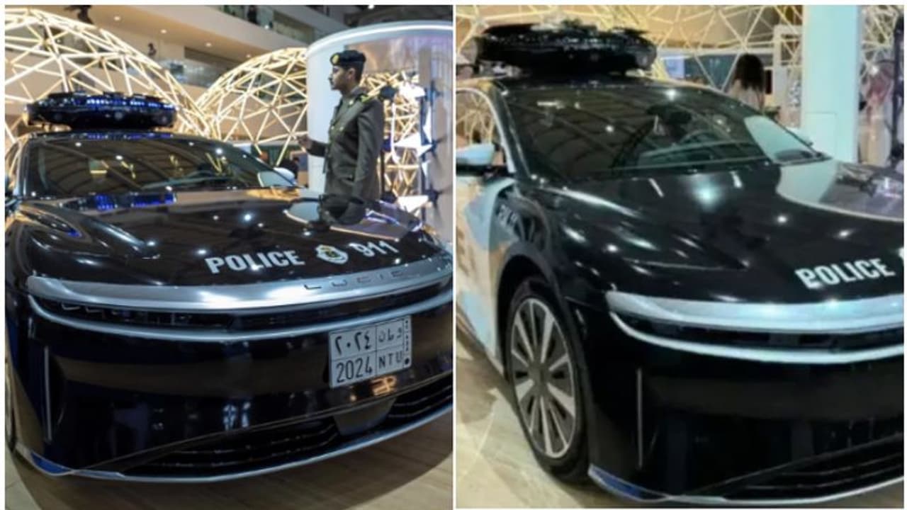 റോഡിലുടനീളം റോന്ത് ചുറ്റും, എഐ കണ്ണു കൊണ്ട് കുറ്റവാളികളെ കണ്ടെത്തും; പട്രോളിങ്ങിന് പുതിയ ഇലക്ട്രിക് കാര് റോഡിലുടനീളം റോന്ത് ചുറ്റും, എഐ കണ്ണു കൊണ്ട് കുറ്റവാളികളെ കണ്ടെത്തും; പട്രോളിങ്ങിന് പുതിയ ഇലക്ട്രിക് കാര്