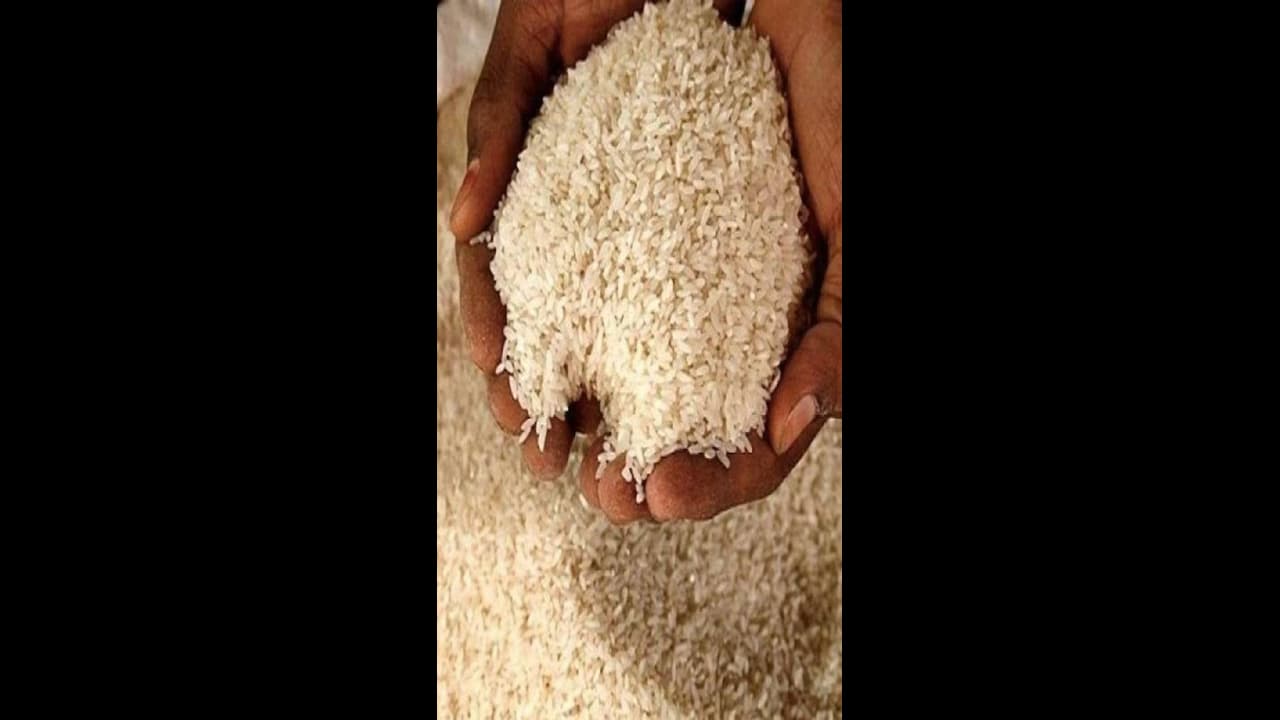 ಹಾಸ್ಟೆಲ್ಗೆ ಅಕ್ಕಿ ವಿತರಿಸಲು ವಿಳಂಬಹಿಂ.ವರ್ಗಗಳ ಅಧಿಕಾರಿ ಅಮಾನತು ಹಾಸ್ಟೆಲ್ಗೆ ಅಕ್ಕಿ ವಿತರಿಸಲು ವಿಳಂಬಹಿಂ.ವರ್ಗಗಳ ಅಧಿಕಾರಿ ಅಮಾನತು