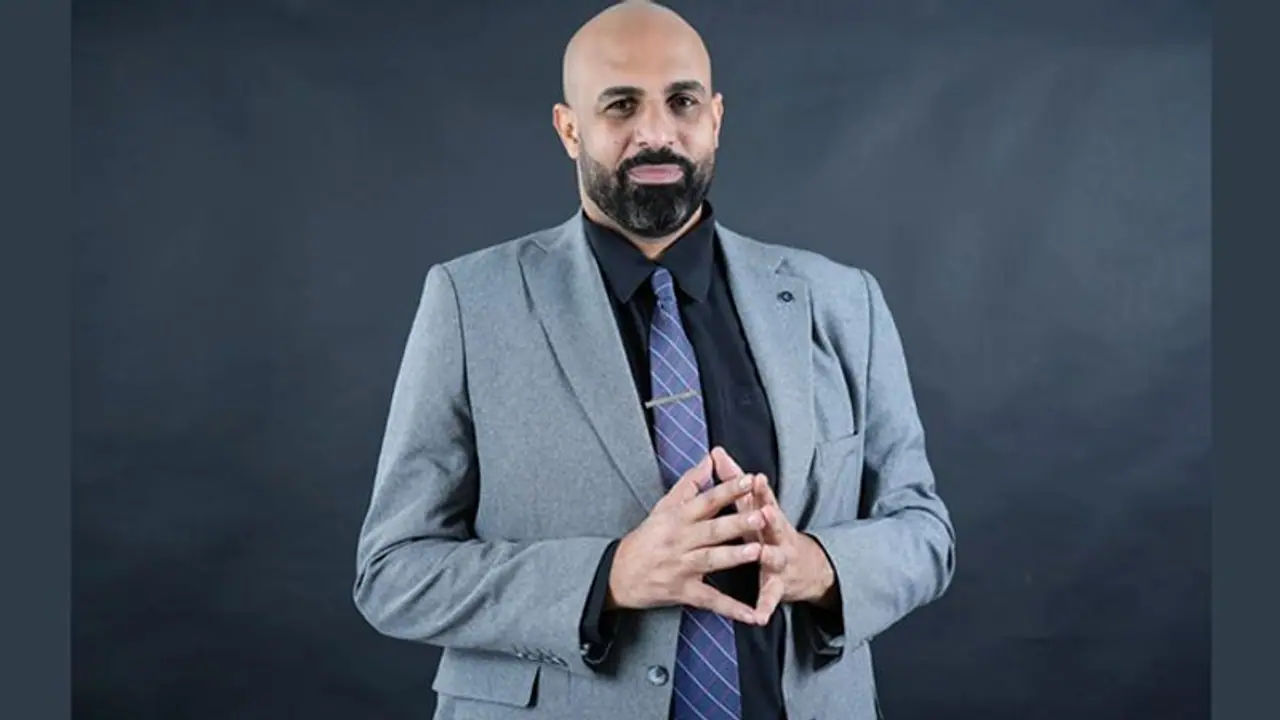 Navigating Investments: Gold vs. Real Estate Insights from Real Estate Expert Mohamed Ahmed Fouad Amin