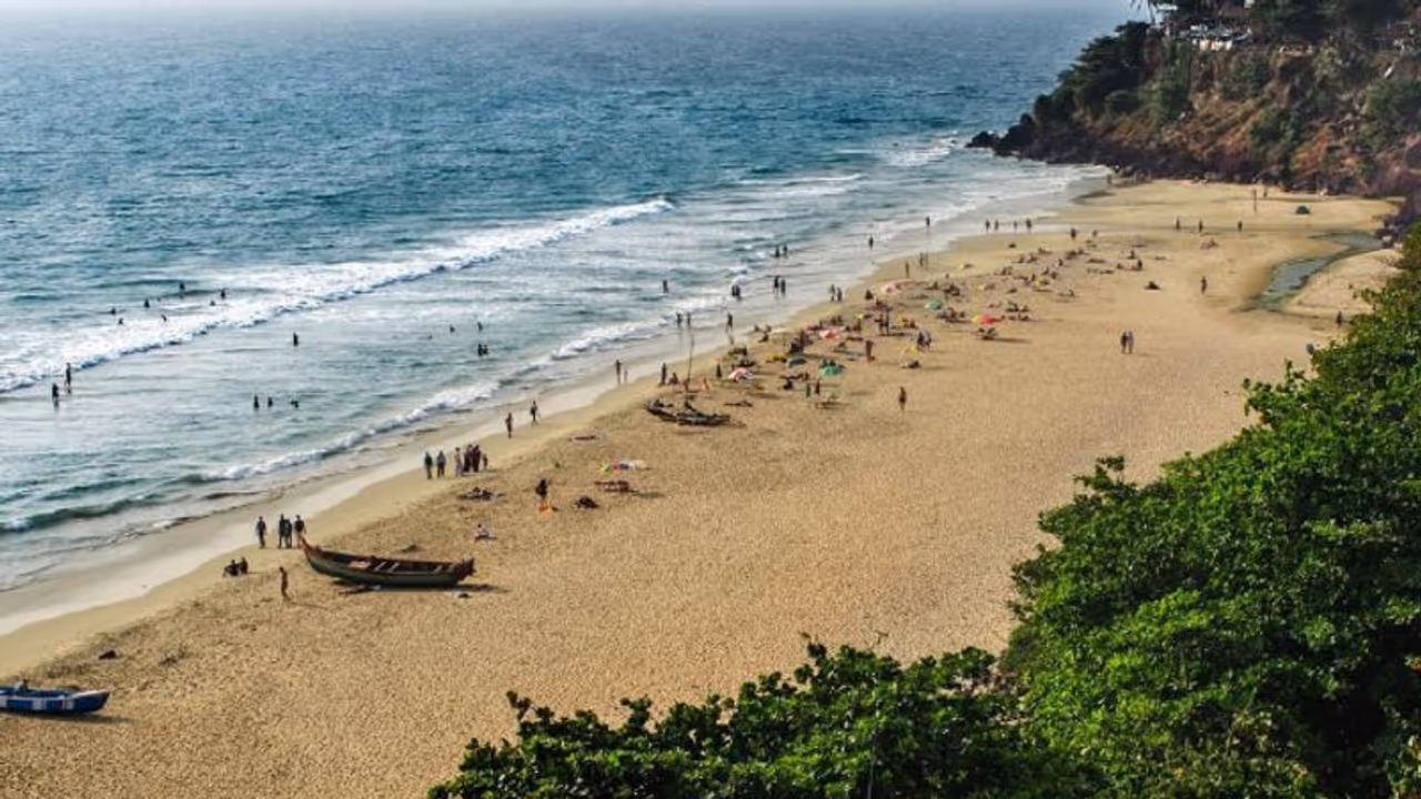 Kerala: Papanasam Beach in Varkala featured among world's best 100 beaches Kerala: Papanasam Beach in Varkala featured among world's best 100 beaches