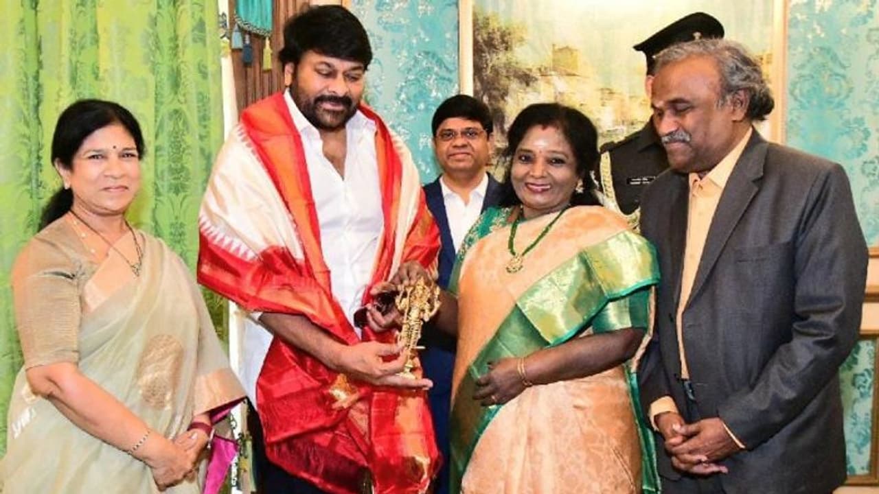 Chiranjeevi : చిరంజీవికి గవర్నర్ తమిళిసై సత్కారం.. మెగాస్టార్ స్పెషల్ నోట్ Chiranjeevi : చిరంజీవికి గవర్నర్ తమిళిసై సత్కారం.. మెగాస్టార్ స్పెషల్ నోట్