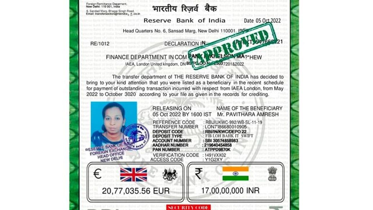 ಸಚಿವೆ ನಿರ್ಮಲಾ ಸೀತಾರಾಮನ್ ಹೆಸರಿನಲ್ಲಿ ಸ್ತ್ರೀ ಸಂಘಗಳಿಂದ ಹಣ ಸುಲಿಗೆ?: ಅಸಲಿಗೆ ಆಗಿದ್ದೇನು? ಸಚಿವೆ ನಿರ್ಮಲಾ ಸೀತಾರಾಮನ್ ಹೆಸರಿನಲ್ಲಿ ಸ್ತ್ರೀ ಸಂಘಗಳಿಂದ ಹಣ ಸುಲಿಗೆ?: ಅಸಲಿಗೆ ಆಗಿದ್ದೇನು?