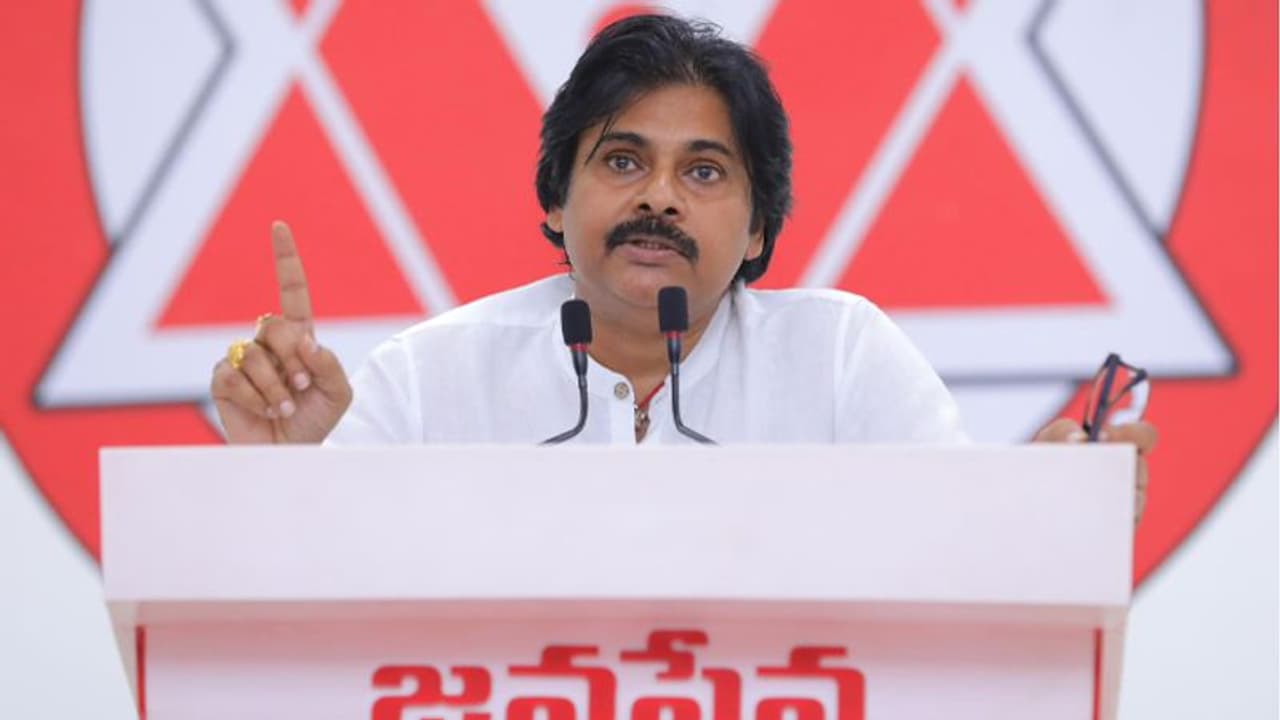 Pawan Kalyan: పిఠాపురాన్ని నా స్వస్థలంగా మార్చుకుంటా.. నా పని తీరు చూస్తే మీరే వదులుకోరు : పవన్ కళ్యాణ్