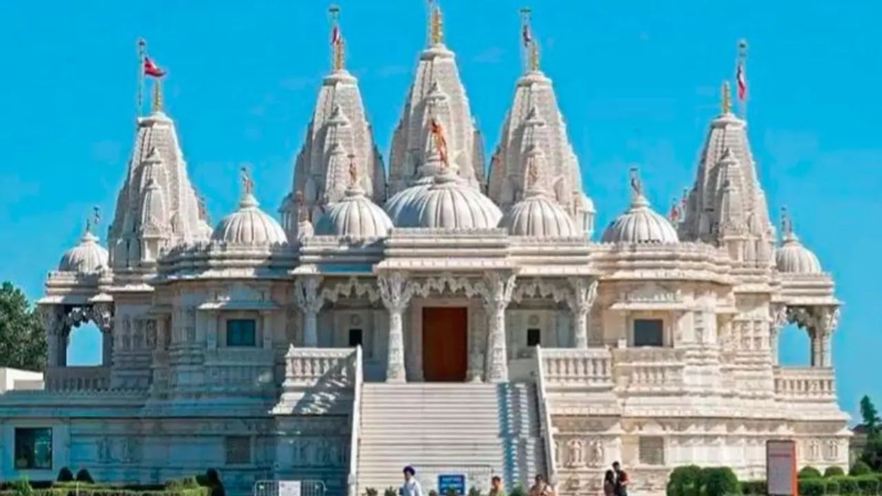 ಫೆ.13ಕ್ಕೆ ಯುಎಇಗೆ ಪ್ರಧಾನಿ ಭೇಟಿ: ಅಬುಧಾಬಿಯ ಮೊದಲ ಹಿಂದೂ ದೇಗುಲಕ್ಕೆ ಮೋದಿ ಚಾಲನೆ