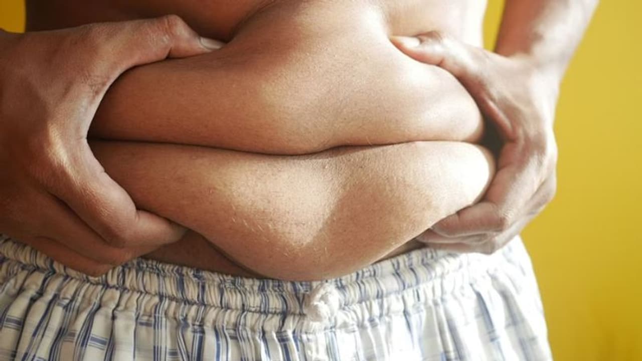 അടിവയറ്റിലെ കൊഴുപ്പിനെ അകറ്റാന്‍ കഴിക്കാം കാര്‍ബോഹൈട്രേറ്റ് കുറഞ്ഞ ഈ ഭക്ഷണങ്ങള്‍... 