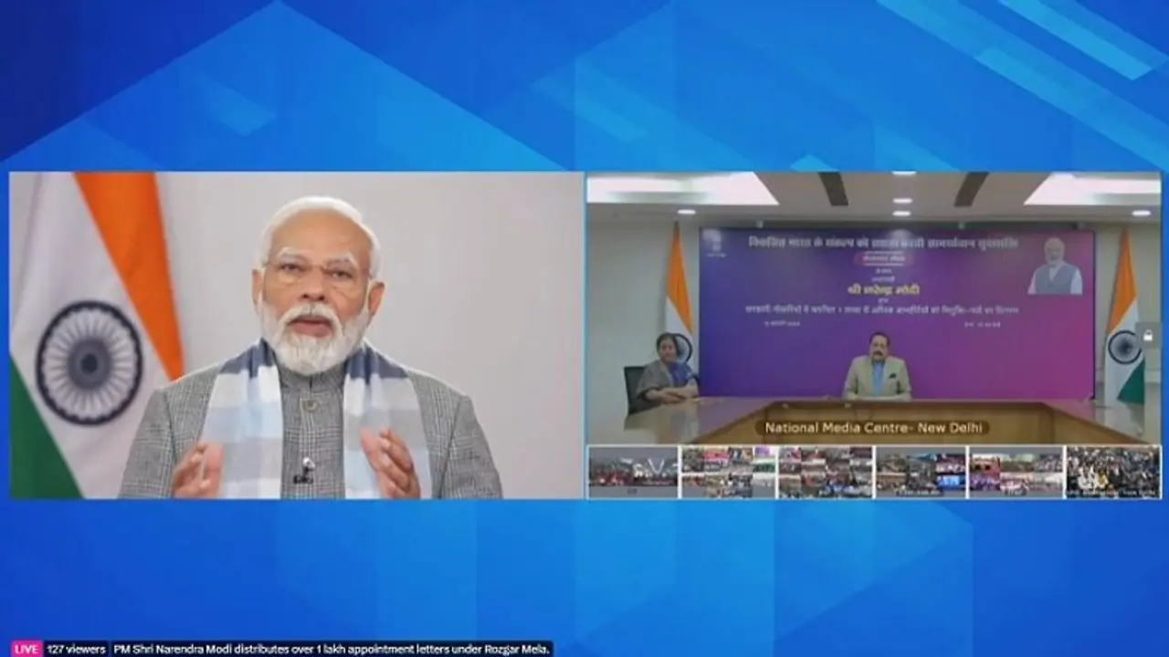 Rozgar Mela: PM Modi gives recruitment letters of government jobs to over 1 lakh people (WATCH) Rozgar Mela: PM Modi gives recruitment letters of government jobs to over 1 lakh people (WATCH)