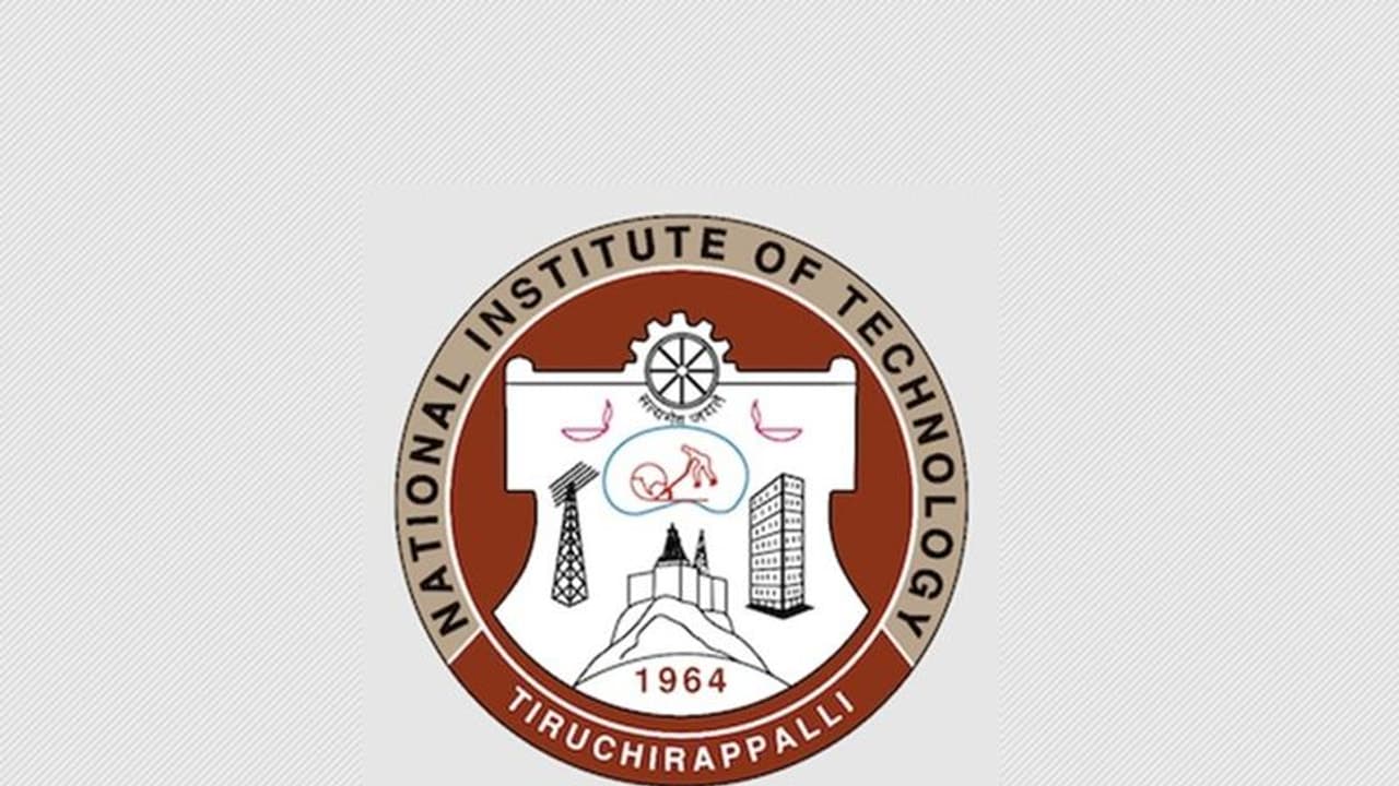 திருச்சியில் வேலை! தேசிய தகவல் தொழில்நுட்பக் கல்லூரியில் பொறியாளர் பணிக்கு அப்ளை பண்ணுங்க!