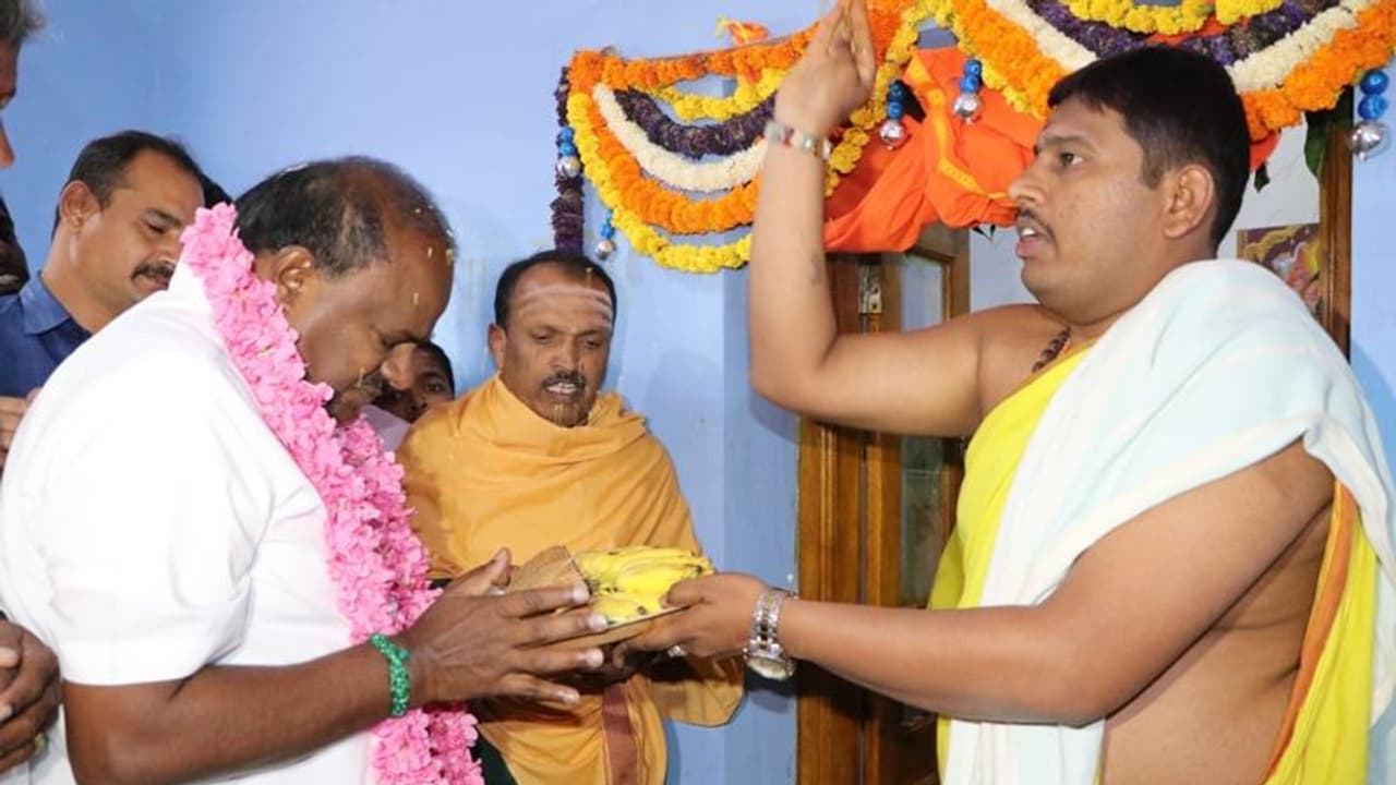 ಬಿಜೆಪಿ ಜೆಡಿಎಸ್ ಮೈತ್ರಿ ಸೀಟು ಹಂಚಿಕೆ ಗೊಂದಲವಿಲ್ಲ : ಎಚ್.ಡಿ. ಕುಮಾರಸ್ವಾಮಿ ಬಿಜೆಪಿ ಜೆಡಿಎಸ್ ಮೈತ್ರಿ ಸೀಟು ಹಂಚಿಕೆ ಗೊಂದಲವಿಲ್ಲ : ಎಚ್.ಡಿ. ಕುಮಾರಸ್ವಾಮಿ