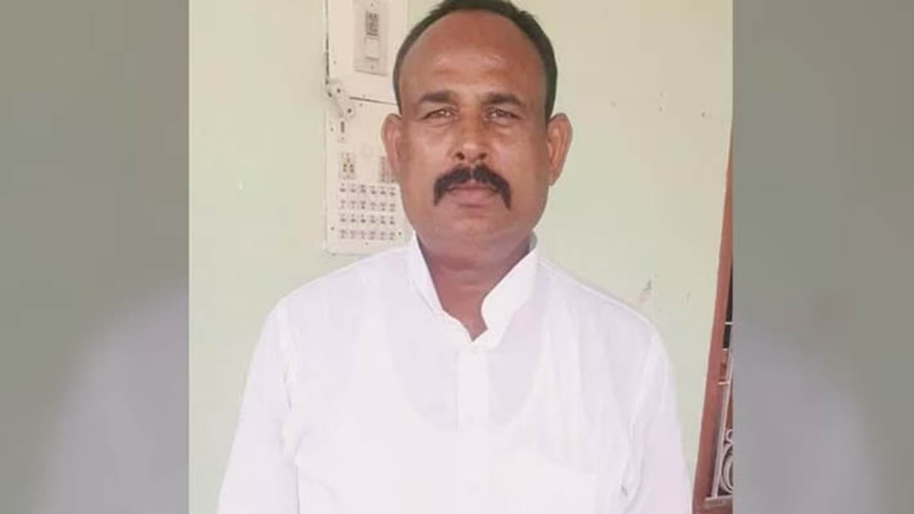 ఎంఐఎం రాష్ట్ర కార్యదర్శిపై కాల్పులు, దారుణ హత్య.. ఓవైసీ ఆగ్రహం.. ఎంఐఎం రాష్ట్ర కార్యదర్శిపై కాల్పులు, దారుణ హత్య.. ఓవైసీ ఆగ్రహం..