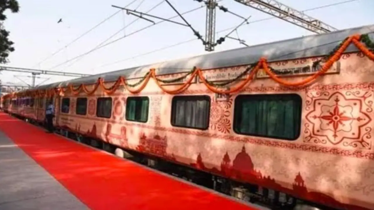 ಅಯೋಧ್ಯೆಗೆ ತೆರಳುತ್ತಿದ್ದ ವಿಶೇಷ ರೈಲಿನ ಮೇಲೆ ಕಲ್ಲು ತೂರಾಟ