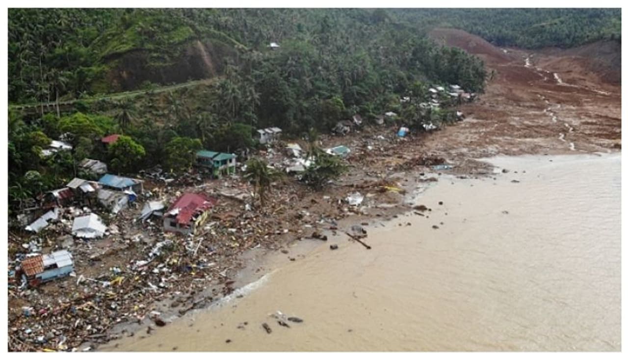 സ്വര്ണ്ണഖനിയിലെ ഉരുള്പൊട്ടല്; ഫിലീപ്പിയന്സില് മരണം 68 ആയി. 51 പേരെ കാണാനില്ല ! സ്വര്ണ്ണഖനിയിലെ ഉരുള്പൊട്ടല്; ഫിലീപ്പിയന്സില് മരണം 68 ആയി. 51 പേരെ കാണാനില്ല !