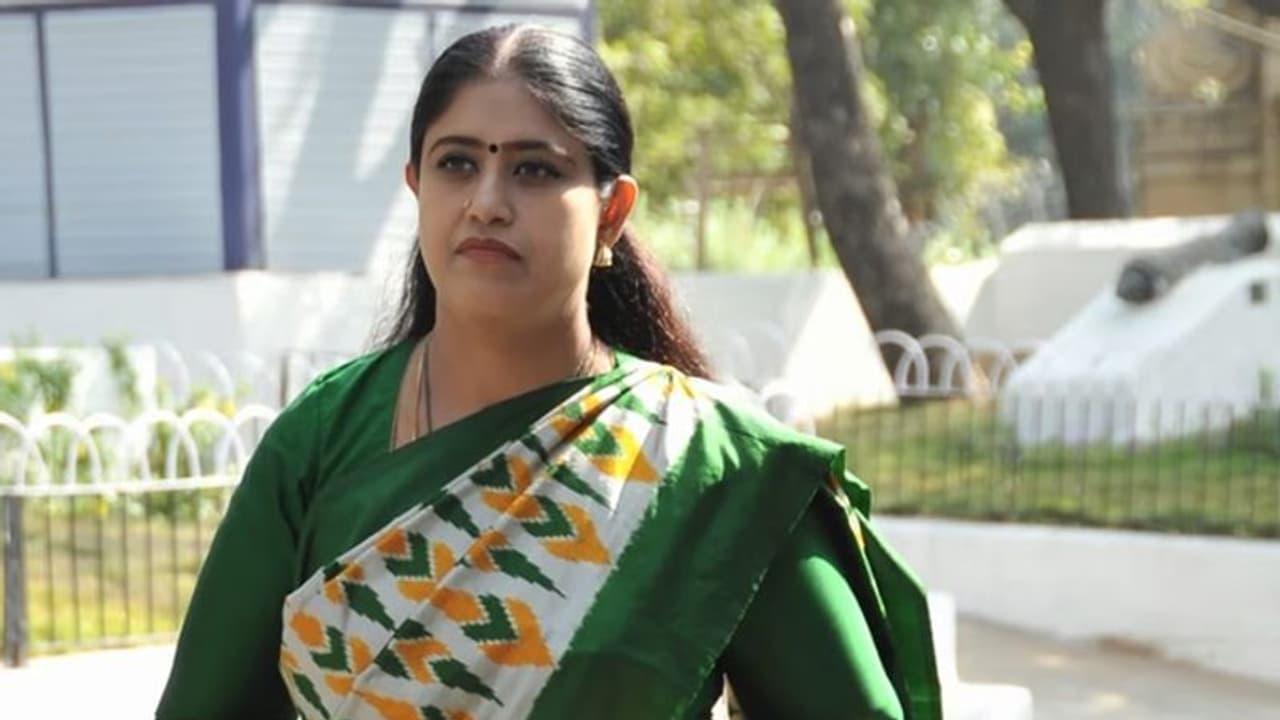  காங்கிரஸ் எம்எல்ஏ விஜயதாரணி பாஜகவில் இணைகிறாரா? யார் முன்னிலையில் தெரியுமா? 