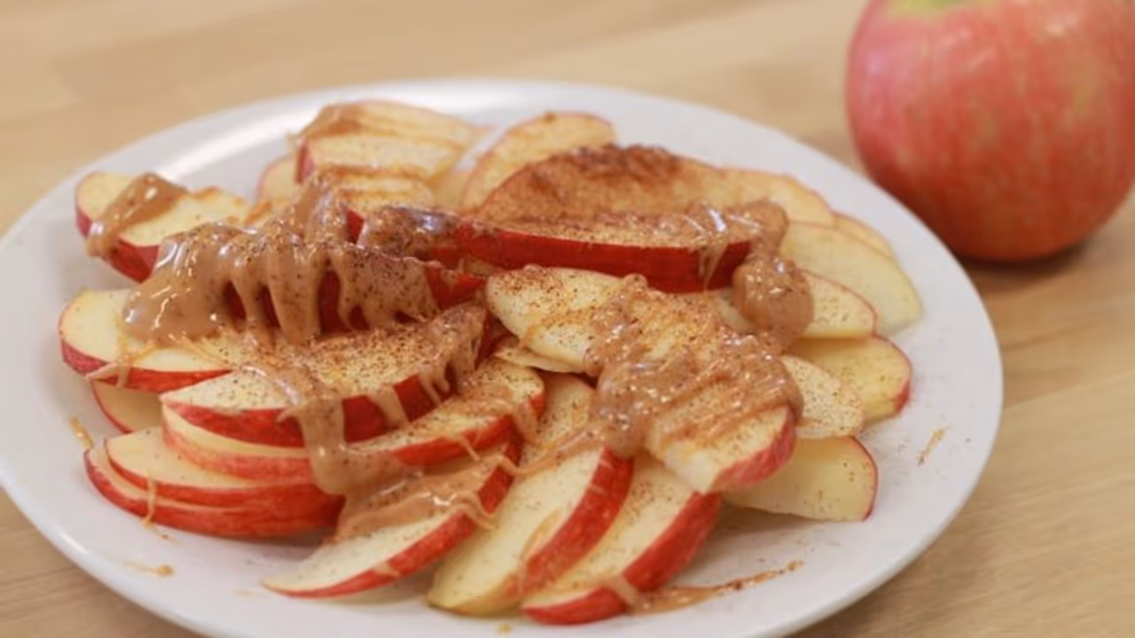 ചിപ്സും ബിസ്കറ്റും മറ്റ് ബേക്കറികളും കഴിക്കുന്നതിന് പകരം ഇവ കഴിക്കൂ; കാര്യമുണ്ട്... ചിപ്സും ബിസ്കറ്റും മറ്റ് ബേക്കറികളും കഴിക്കുന്നതിന് പകരം ഇവ കഴിക്കൂ; കാര്യമുണ്ട്...