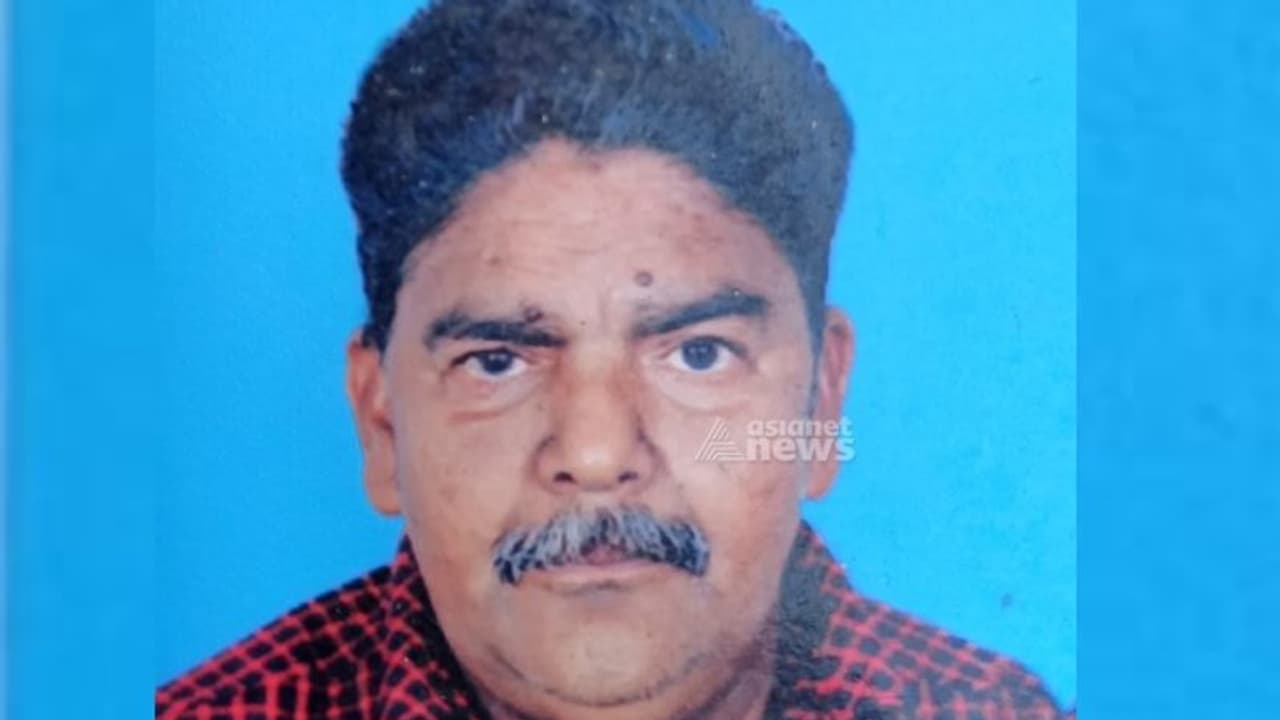 ചായ കുടിക്കാൻ കട മാറിക്കയറി; തട്ടുകട ഉടമയുടെ മര്ദ്ദനമേറ്റയാൾ ചികിത്സയിലിരിക്കെ മരിച്ചു ചായ കുടിക്കാൻ കട മാറിക്കയറി; തട്ടുകട ഉടമയുടെ മര്ദ്ദനമേറ്റയാൾ ചികിത്സയിലിരിക്കെ മരിച്ചു