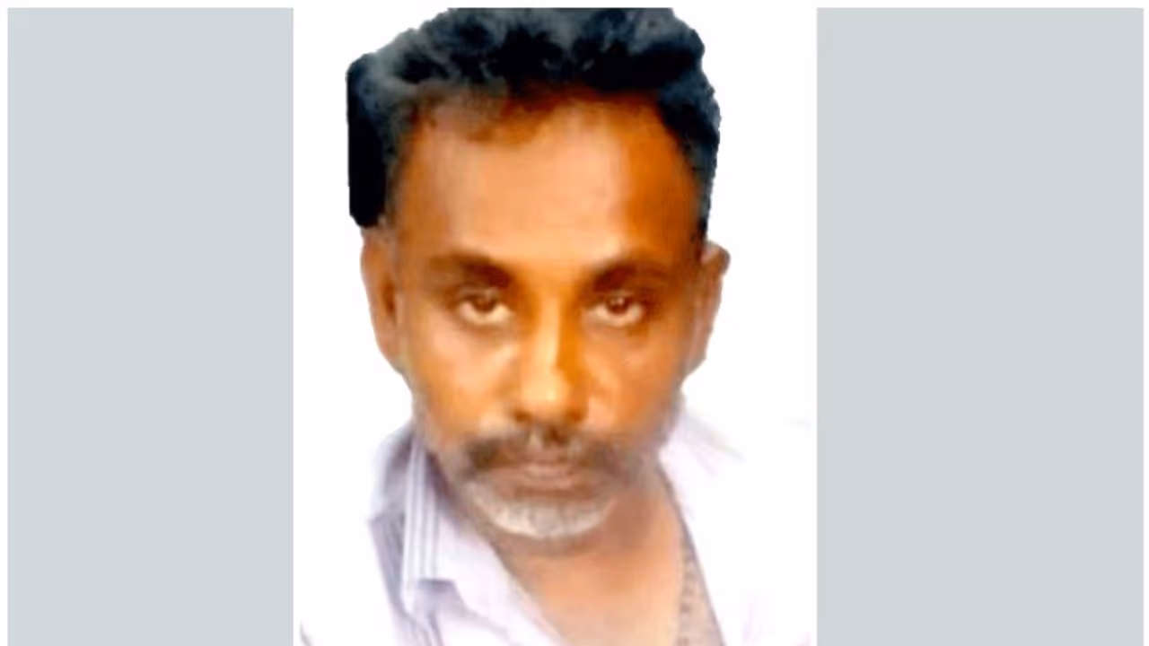 കോട്ടും ടൈയ്യുമൊക്കെയായി കണ്ടാൽ ആള് 'മാന്യൻ'; 'സിനിമയിൽ അവസരം, കാനഡയിൽ ജോലി'; പറഞ്ഞതെല്ലാം എല്ലാം പെരുംനുണ