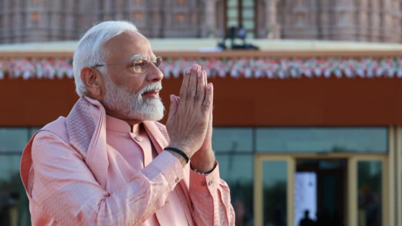 ಫಿರ್ ಏಕ್ ಬಾರ್ ಮೋದಿ ಸರ್ಕಾರ್, ಕನ್ನಡ ಸೇರಿ 24 ಭಾಷೆಯಲ್ಲಿ ಬಿಜೆಪಿ ಚುನಾವಣಾ ಗೀತೆ ಬಿಡುಗಡೆ! ಫಿರ್ ಏಕ್ ಬಾರ್ ಮೋದಿ ಸರ್ಕಾರ್, ಕನ್ನಡ ಸೇರಿ 24 ಭಾಷೆಯಲ್ಲಿ ಬಿಜೆಪಿ ಚುನಾವಣಾ ಗೀತೆ ಬಿಡುಗಡೆ!