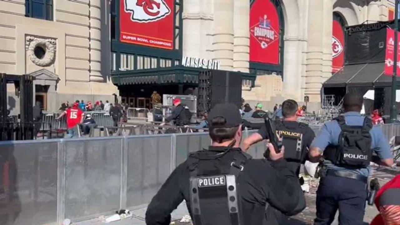 Tragedy strikes Kansas City after Super Bowl victory parade (WATCH)