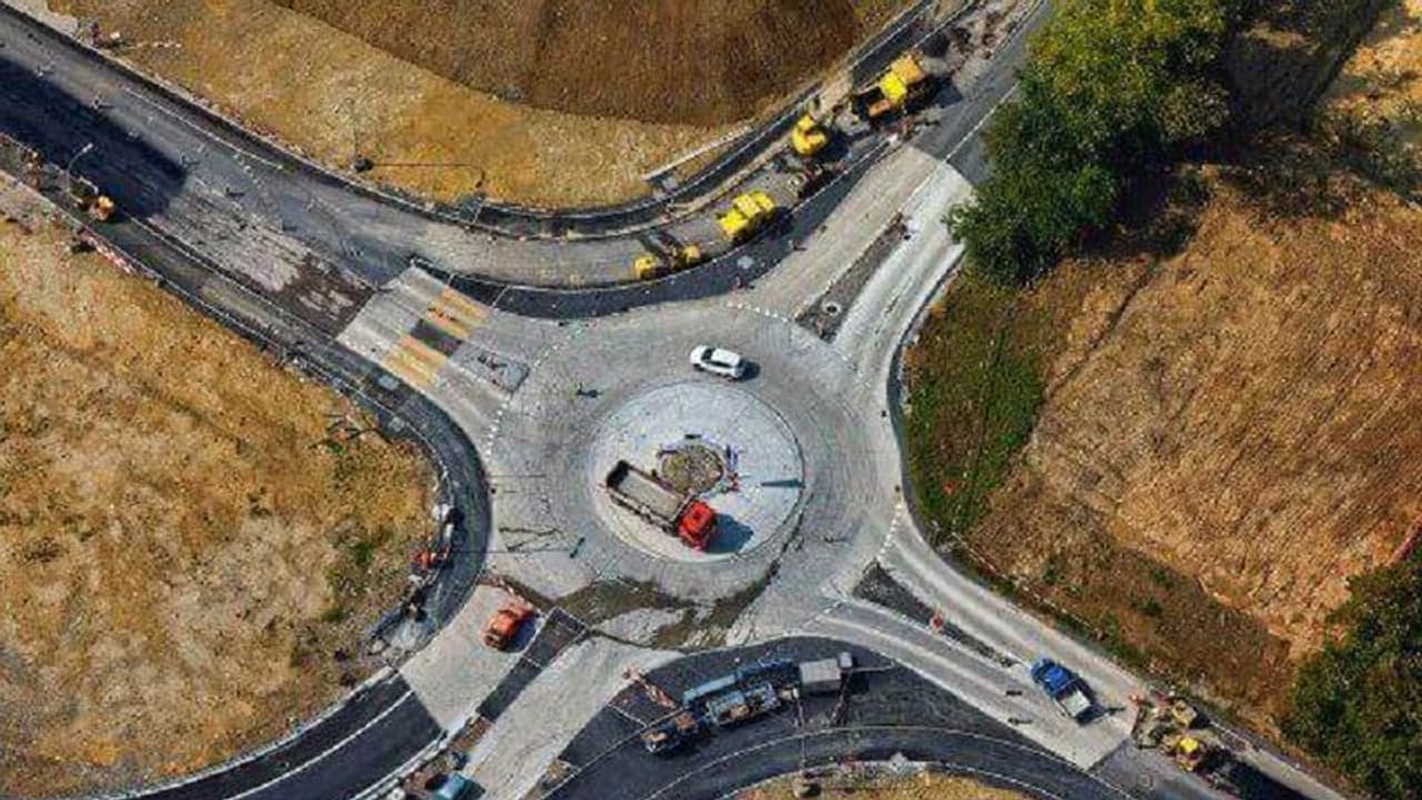 ಬೆಂಗಳೂರು: ಬೈಯಪ್ಪನಹಳ್ಳಿ ಫ್ಲೈಓವರ್ ವೆಚ್ಚ ಭಾರಿ ಹೆಚ್ಚಳ! ಬೆಂಗಳೂರು: ಬೈಯಪ್ಪನಹಳ್ಳಿ ಫ್ಲೈಓವರ್ ವೆಚ್ಚ ಭಾರಿ ಹೆಚ್ಚಳ!