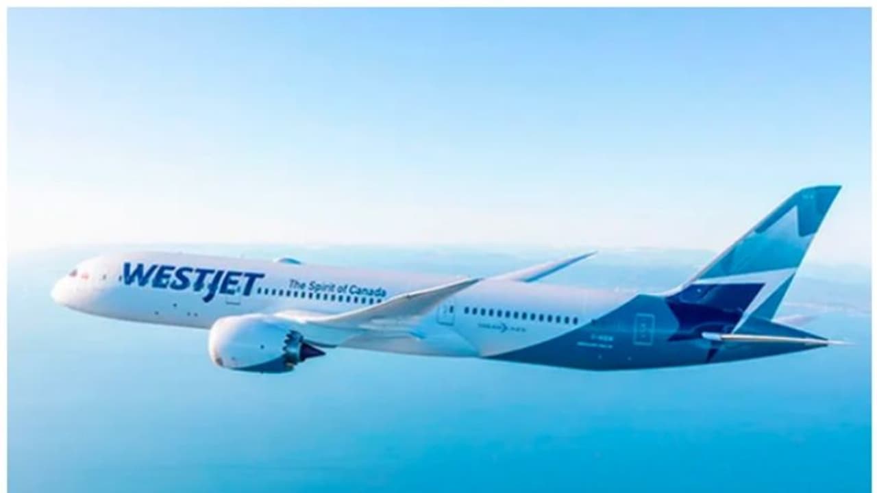 പറന്നുയരും മുമ്പ് പലതവണ ടോയിലറ്റിൽ പോയി, വിമാനത്തിൽ നിന്നും യുവതിയെ ഇറക്കിവിട്ടു പറന്നുയരും മുമ്പ് പലതവണ ടോയിലറ്റിൽ പോയി, വിമാനത്തിൽ നിന്നും യുവതിയെ ഇറക്കിവിട്ടു