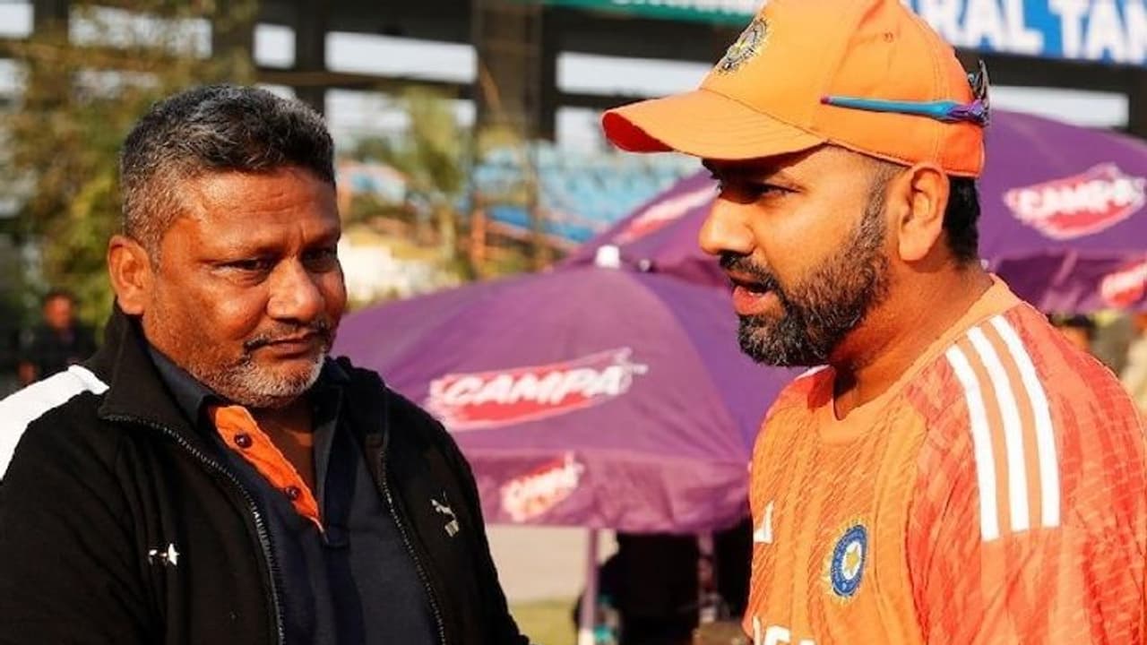 'ನನ್ನ ಮಗ ಜೋಪಾನ': ಕ್ಯಾಪ್ಟನ್ ರೋಹಿತ್ ಶರ್ಮಾಗೆ ಮುಗ್ದತೆಯಿಂದ ಮನವಿ ಮಾಡಿದ ಸರ್ಫರಾಜ್ ಖಾನ್ ತಂದೆ 'ನನ್ನ ಮಗ ಜೋಪಾನ': ಕ್ಯಾಪ್ಟನ್ ರೋಹಿತ್ ಶರ್ಮಾಗೆ ಮುಗ್ದತೆಯಿಂದ ಮನವಿ ಮಾಡಿದ ಸರ್ಫರಾಜ್ ಖಾನ್ ತಂದೆ