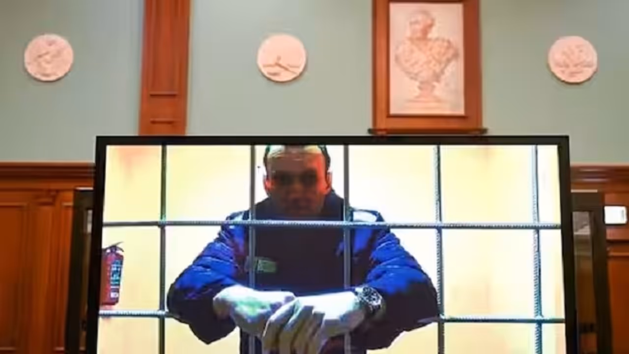 'They are lying...' Alexei Navalny's wife after Russia shares news of Putin critic's death in prison (WATCH) 'They are lying...' Alexei Navalny's wife after Russia shares news of Putin critic's death in prison (WATCH)