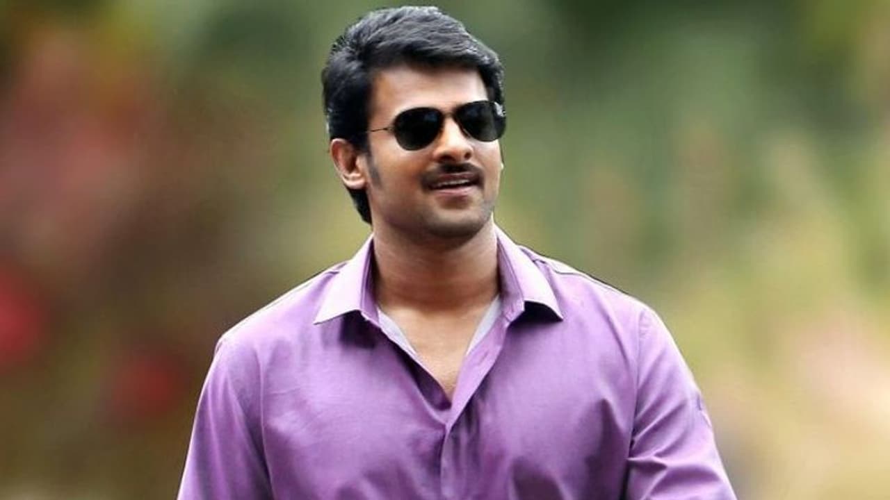 Prabhas London house: లండన్ లో లగ్జరీ ఇల్లు తీసుకుంటున్న ప్రభాస్.. అంత డబ్బు దారపోస్తున్నాడా ? 