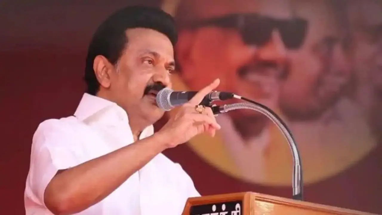 திமுக தேர்தல் அறிக்கை: மகளிர் சுய உதவிக்குழுவுக்கு ரூ 10 லட்சம் கடனுதவி; திமுக தேர்தல் அறிக்கை முழுவிவரம்!!