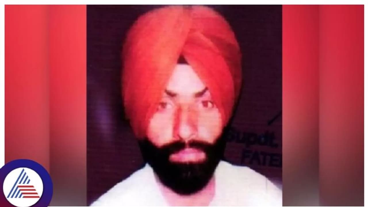 ಯುಎಇನಿಂದ ಭಾರತದ ಅಪರಾಧಿ ನರೇಂದ್ರ ಸಿಂಗ್ ಗಡಿಪಾರು ಯುಎಇನಿಂದ ಭಾರತದ ಅಪರಾಧಿ ನರೇಂದ್ರ ಸಿಂಗ್ ಗಡಿಪಾರು