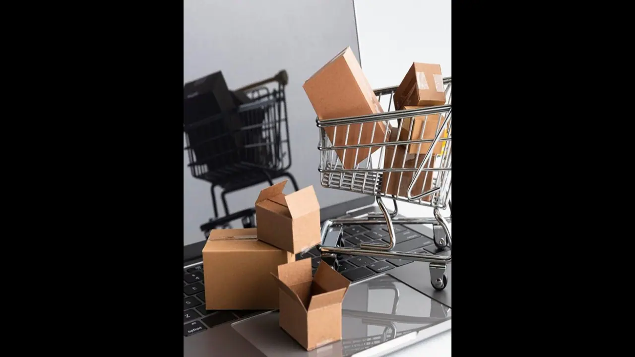 ಶೀಘ್ರದಲ್ಲೇ ಅಮೆಜಾನ್ ಬಜಾರ್ ಪ್ರಾರಂಭ; ಗ್ರಾಹಕರಿಗೆ ಅತೀ ಕಡಿಮೆ ದರದಲ್ಲಿ ಸಿಗಲಿದೆ ಬಟ್ಟೆ, ವಾಚ್!