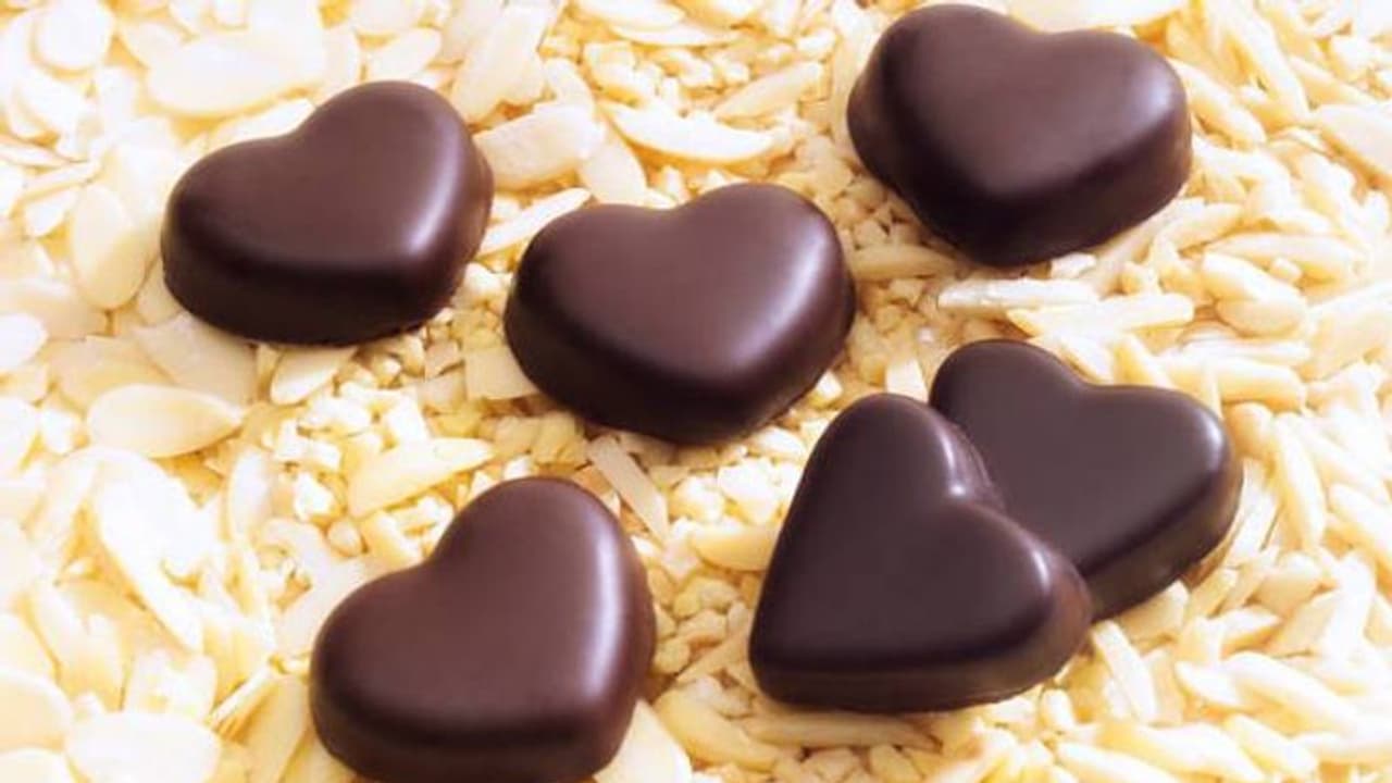 വിവാഹമോചനത്തിന് കേസ് നടക്കുമ്പോൾ വാലന്റൈൻസ് ഡേ, ചോക്ലേറ്റ് സമ്മാനിച്ച് ഭർത്താവ്, ഭാര്യയുടെ പ്രതികരണമിങ്ങനെ