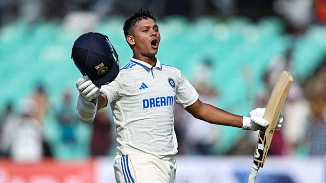 IND vs ENG, 3rd Test: Cricket fraternity applauds Yashasvi Jaiswal as centurion rocks England in Rajkot