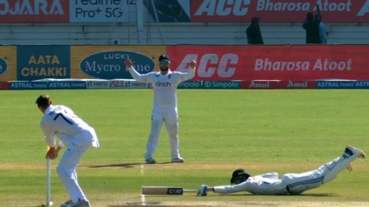 Shubman Gill Run Out: 91 ரன்னில் ரன் அவுட்டான சுப்மன் கில் – சரியான வேலையை பார்த்துவிட்ட குல்தீப் யாதவ்! Shubman Gill Run Out: 91 ரன்னில் ரன் அவுட்டான சுப்மன் கில் – சரியான வேலையை பார்த்துவிட்ட குல்தீப் யாதவ்!