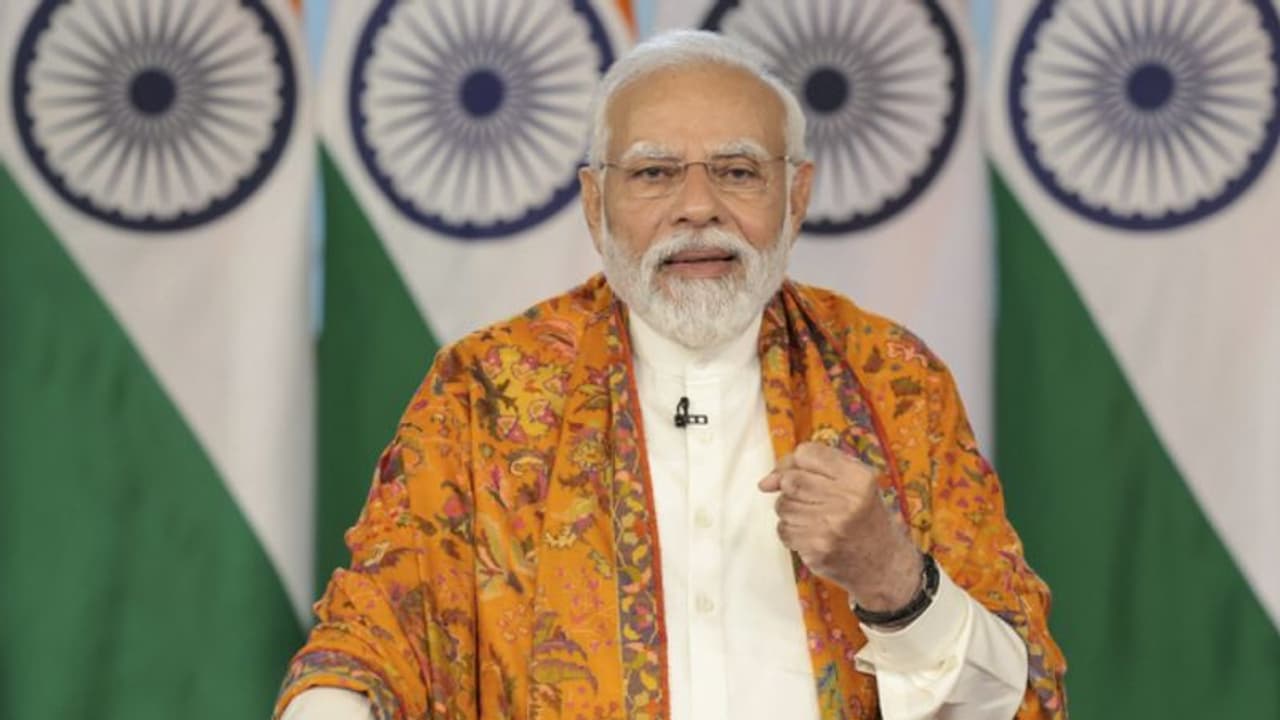 ಫೆ.26ಕ್ಕೆ ಬೆಂಗಳೂರು ವಿಭಾಗದ 15 ರೈಲು ನಿಲ್ದಾಣ ಪುನರಾಭಿವೃದ್ಧಿಗೆ ಮೋದಿ ಶಂಕುಸ್ಥಾಪನೆ! ಫೆ.26ಕ್ಕೆ ಬೆಂಗಳೂರು ವಿಭಾಗದ 15 ರೈಲು ನಿಲ್ದಾಣ ಪುನರಾಭಿವೃದ್ಧಿಗೆ ಮೋದಿ ಶಂಕುಸ್ಥಾಪನೆ!