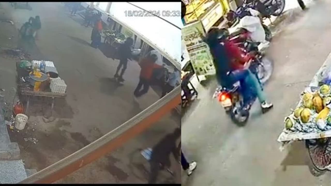 SHOCKING! Armed robbers open fire, steal bag from jewellers in Delhi's Sonia Vihar; WATCH viral video SHOCKING! Armed robbers open fire, steal bag from jewellers in Delhi's Sonia Vihar; WATCH viral video