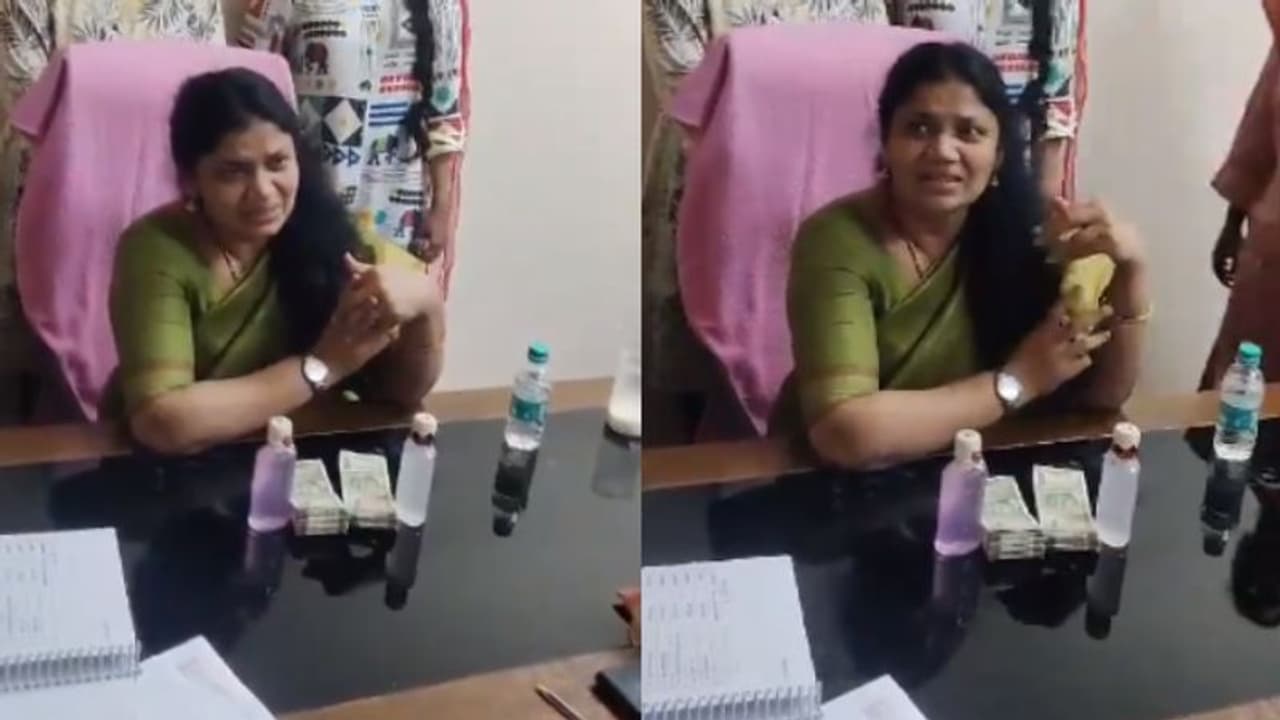 84,000 രൂപ കൈക്കൂലി വാങ്ങി, കയ്യോടെ പിടിക്കപ്പെട്ടപ്പോൾ തേങ്ങിക്കരഞ്ഞ് എക്സിക്യൂട്ടീവ് എഞ്ചിനീയർ, വീഡിയോ 84,000 രൂപ കൈക്കൂലി വാങ്ങി, കയ്യോടെ പിടിക്കപ്പെട്ടപ്പോൾ തേങ്ങിക്കരഞ്ഞ് എക്സിക്യൂട്ടീവ് എഞ്ചിനീയർ, വീഡിയോ