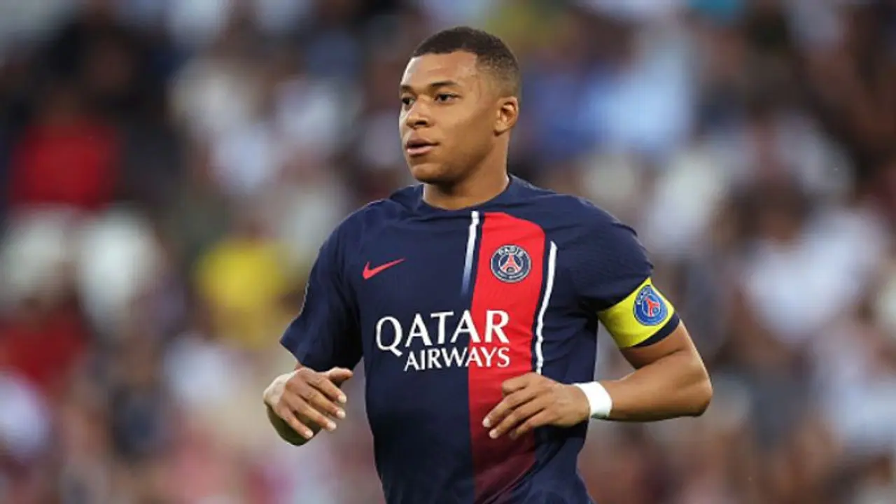 Luis Enrique praises Kylian Mbappe as 'Unquestionable Leader' after PSG's Champions League win over Barcelona Luis Enrique praises Kylian Mbappe as 'Unquestionable Leader' after PSG's Champions League win over Barcelona