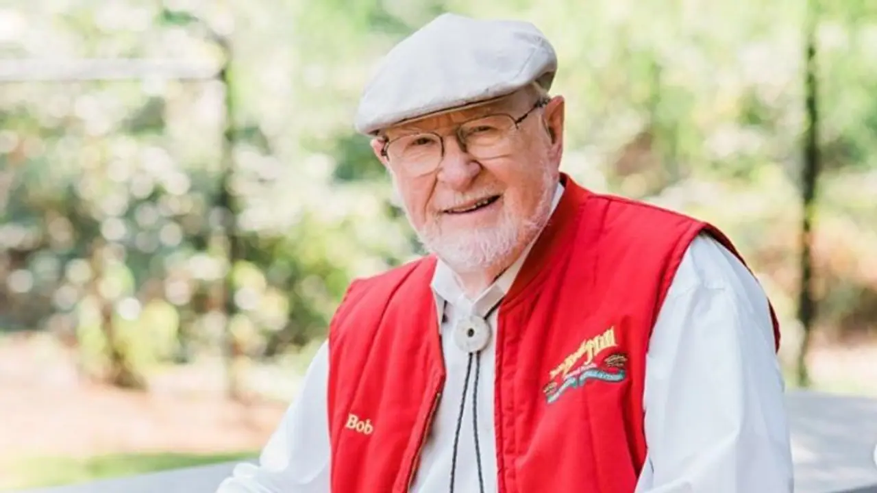 Why this late 94 year old millionaire chose to transfer ownership of his company to 700 employees