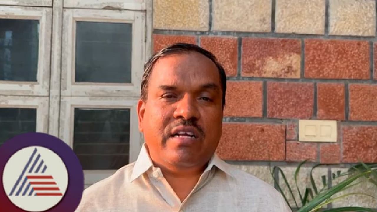 ಶಿಕ್ಷಣ ಇಲಾಖೆಯಿಂದ ಮತ್ತೊಂದು ಎಡವಟ್ಟು; SSLC ಪೂರ್ವಸಿದ್ಧತಾ ಪರೀಕ್ಷೆಗೆ ವಿದ್ಯಾರ್ಥಿಗಳೇ ಉತ್ತರ ಪತ್ರಿಕೆ ತರುವಂತೆ ಮೌಖಿಕ ಆದೇಶ! ಶಿಕ್ಷಣ ಇಲಾಖೆಯಿಂದ ಮತ್ತೊಂದು ಎಡವಟ್ಟು; SSLC ಪೂರ್ವಸಿದ್ಧತಾ ಪರೀಕ್ಷೆಗೆ ವಿದ್ಯಾರ್ಥಿಗಳೇ ಉತ್ತರ ಪತ್ರಿಕೆ ತರುವಂತೆ ಮೌಖಿಕ ಆದೇಶ!