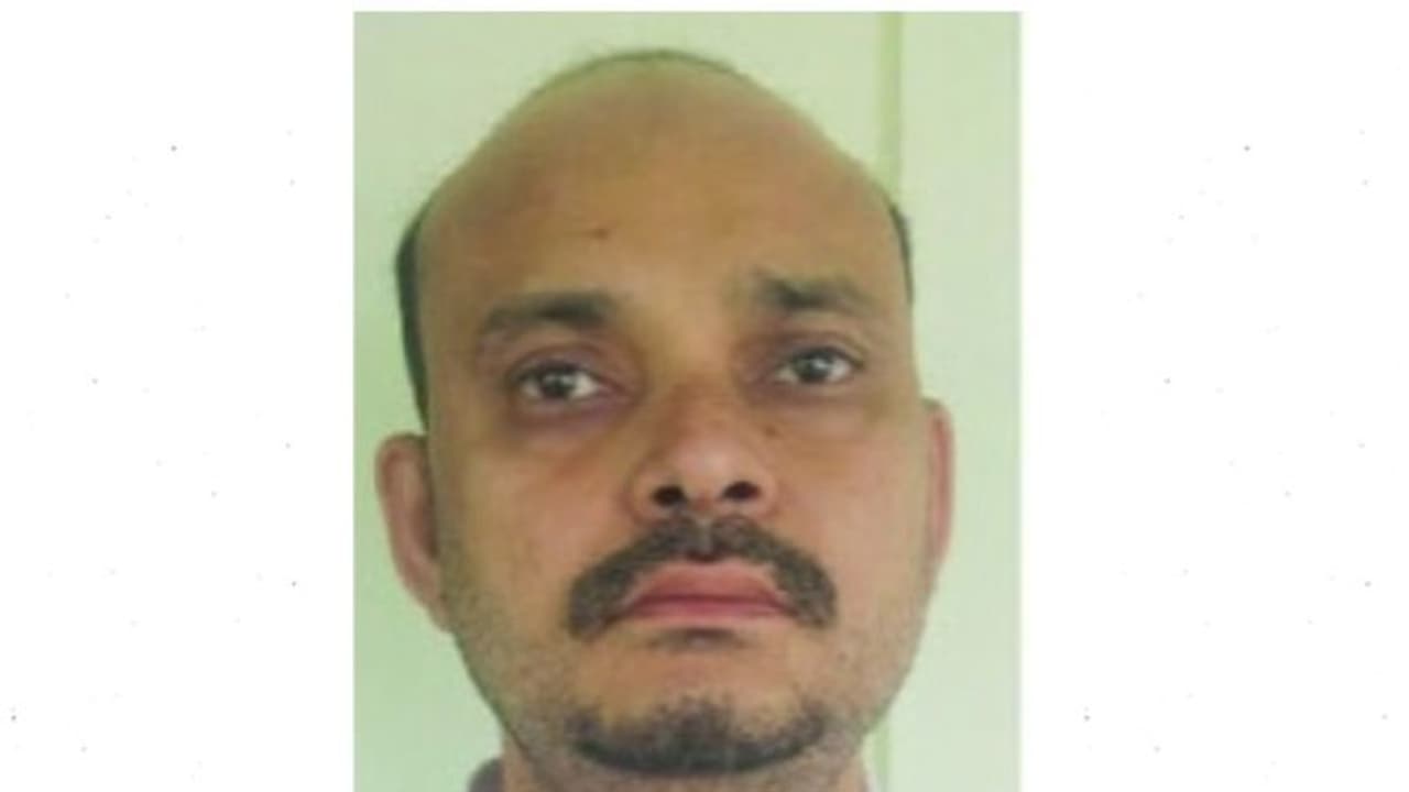 മാപ്പിളപ്പാട്ട് പഠിക്കാനെത്തിയ എട്ടുവയസുകാരനെ പീഡിപ്പിച്ചു: പിടിയിലായ പരിശീലകന് ഒൻപത് വർഷം തടവ് മാപ്പിളപ്പാട്ട് പഠിക്കാനെത്തിയ എട്ടുവയസുകാരനെ പീഡിപ്പിച്ചു: പിടിയിലായ പരിശീലകന് ഒൻപത് വർഷം തടവ്