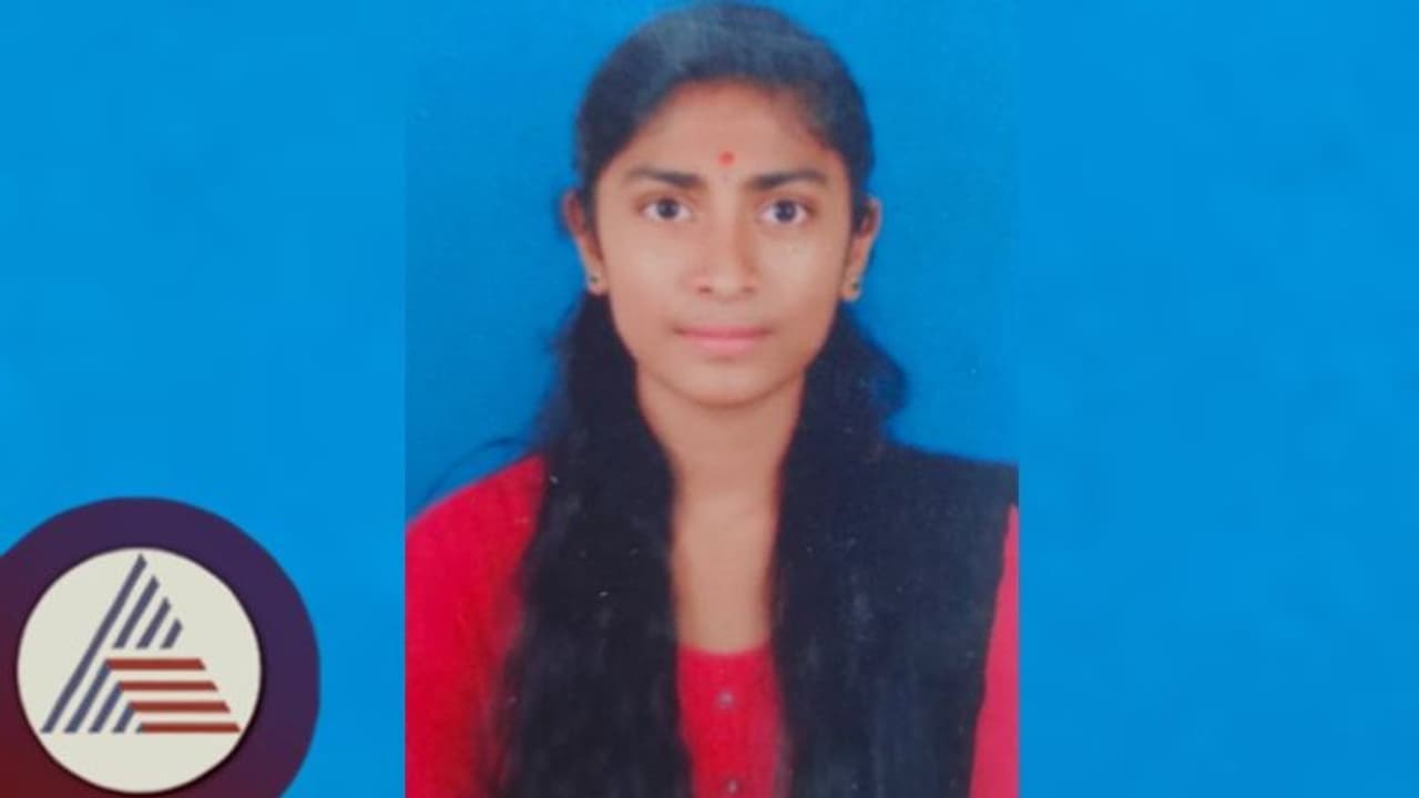 ಬೆಂಗಳೂರು: ಮಾಜಿ ಪ್ರಿಯಕರನ ಕಾಟಕ್ಕೆ ನಿಶ್ಚಿತಾರ್ಥ ಆಗಿದ್ದ ಯುವತಿ ಆತ್ಮಹತ್ಯೆ! ಬೆಂಗಳೂರು: ಮಾಜಿ ಪ್ರಿಯಕರನ ಕಾಟಕ್ಕೆ ನಿಶ್ಚಿತಾರ್ಥ ಆಗಿದ್ದ ಯುವತಿ ಆತ್ಮಹತ್ಯೆ!