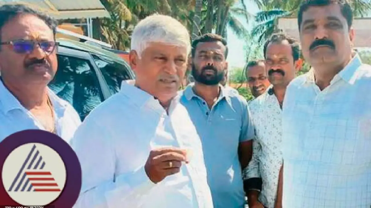 ಮಂಡ್ಯ, ಹಾಸನ ಕ್ಷೇತ್ರ ಕೇಳುವ ಅವಕಾಶ ಯಾರಿಗೂ ಇಲ್ಲ ಜೆಡಿಎಸ್ ಅಭ್ಯರ್ಥಿಯೇ ಕಣಕ್ಕೆ : ಸಿಎಸ್ ಪುಟ್ಟರಾಜು ಮಂಡ್ಯ, ಹಾಸನ ಕ್ಷೇತ್ರ ಕೇಳುವ ಅವಕಾಶ ಯಾರಿಗೂ ಇಲ್ಲ ಜೆಡಿಎಸ್ ಅಭ್ಯರ್ಥಿಯೇ ಕಣಕ್ಕೆ : ಸಿಎಸ್ ಪುಟ್ಟರಾಜು