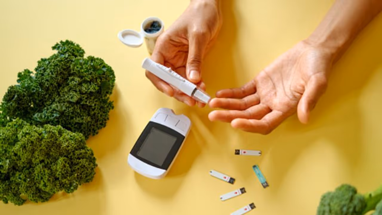 ഇവ കഴിച്ചോളൂ, രക്തത്തിലെ ഗ്ലൂക്കോസിൻ്റെ അളവ് നിയന്ത്രിക്കാം ഇവ കഴിച്ചോളൂ, രക്തത്തിലെ ഗ്ലൂക്കോസിൻ്റെ അളവ് നിയന്ത്രിക്കാം