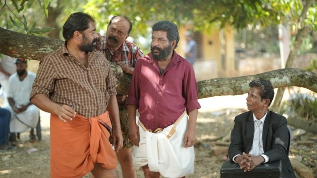 'ആത്മാവാ'യി ജാഫര് ഇടുക്കി; വേറിട്ട കഥ പറയാന് 'കുട്ടന്റെ ഷിനിഗാമി' 'ആത്മാവാ'യി ജാഫര് ഇടുക്കി; വേറിട്ട കഥ പറയാന് 'കുട്ടന്റെ ഷിനിഗാമി'