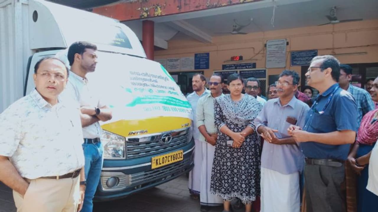 ആരും എടുക്കുന്നില്ലേ? സാനിറ്ററി നാപ്കിനും ഡയപ്പറുകളും പ്രതിസന്ധിയാക്കുന്നവരെ ആപ്പിലാക്കാൻ ഒരു പഞ്ചായത്ത് ആരും എടുക്കുന്നില്ലേ? സാനിറ്ററി നാപ്കിനും ഡയപ്പറുകളും പ്രതിസന്ധിയാക്കുന്നവരെ ആപ്പിലാക്കാൻ ഒരു പഞ്ചായത്ത്