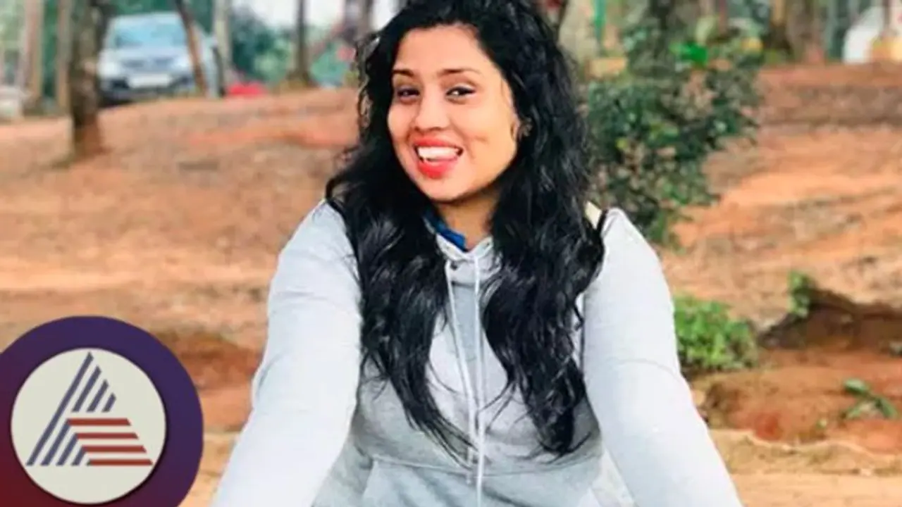 ದುಬೈ ರಸ್ತೆ ಅಪಘಾತದಲ್ಲಿ ಮಂಗಳೂರಿನ ಯುವತಿ ದುರ್ಮರಣ! ದುಬೈ ರಸ್ತೆ ಅಪಘಾತದಲ್ಲಿ ಮಂಗಳೂರಿನ ಯುವತಿ ದುರ್ಮರಣ!