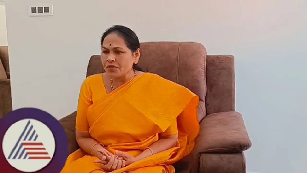 ಅಧಿಕಾರಕ್ಕಾಗಿ ಬಿಜೆಪಿಗೆ ಬಂದವರಿಂದ ಅಪಪ್ರಚಾರ; 'ಗೋಬ್ಯಾಕ್ ಶೋಭಾ' ಅಭಿಯಾನಕ್ಕೆ ಕೇಂದ್ರ ಸಚಿವೆ ಕರಂದ್ಲಾಜೆ ತಿರುಗೇಟು ಅಧಿಕಾರಕ್ಕಾಗಿ ಬಿಜೆಪಿಗೆ ಬಂದವರಿಂದ ಅಪಪ್ರಚಾರ; 'ಗೋಬ್ಯಾಕ್ ಶೋಭಾ' ಅಭಿಯಾನಕ್ಕೆ ಕೇಂದ್ರ ಸಚಿವೆ ಕರಂದ್ಲಾಜೆ ತಿರುಗೇಟು