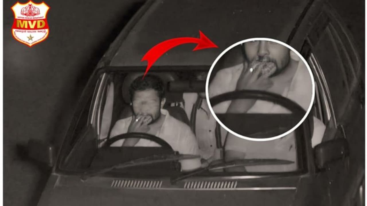 'ചെറിയൊരു തീപ്പൊരി മതി, വന് ദുരന്തത്തിന് കാരണമാകാന്'; വാഹനങ്ങള്ക്കുള്ളിലെ പുകവലിക്കാര്ക്കെതിരെ എംവിഡി 'ചെറിയൊരു തീപ്പൊരി മതി, വന് ദുരന്തത്തിന് കാരണമാകാന്'; വാഹനങ്ങള്ക്കുള്ളിലെ പുകവലിക്കാര്ക്കെതിരെ എംവിഡി