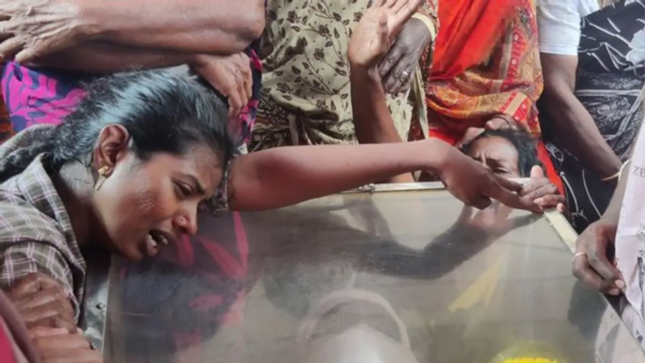 சென்னையை உலுக்கிய ஆணவக் கொலை.. இதற்காக தான் கொலை செய்தோம்.. கைதான 4 பேர் பகீர் தகவல்.! சென்னையை உலுக்கிய ஆணவக் கொலை.. இதற்காக தான் கொலை செய்தோம்.. கைதான 4 பேர் பகீர் தகவல்.!