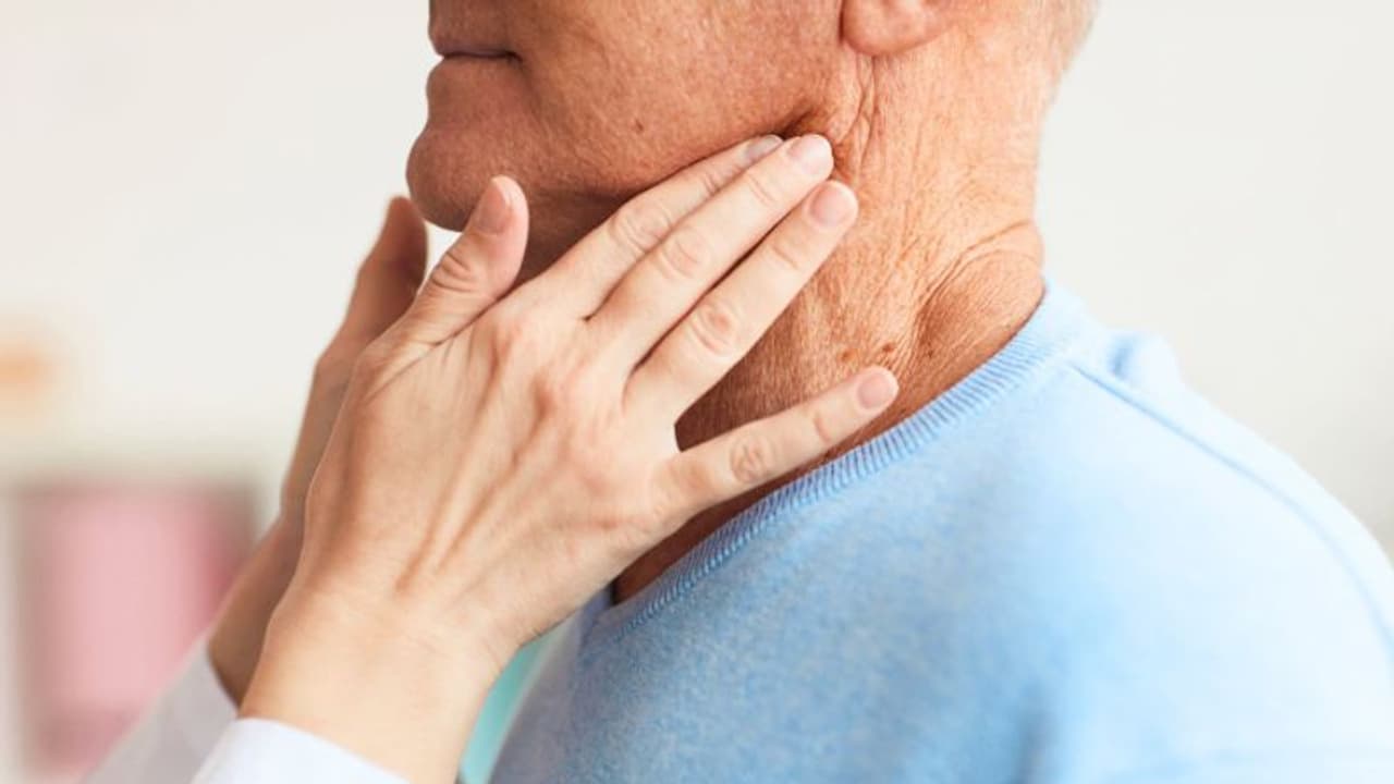 ഈ നാല് ഇടങ്ങളിലെ ലക്ഷണങ്ങള്‍ വായിലെ ക്യാന്‍സറിന്‍റെയാകാം... 