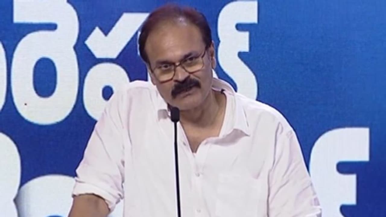 వాడు పోలీస్ అంటే కామెడీగా ఉంటుంది.. పొట్టి హీరో పై నాగబాబు సెటైర్లు!